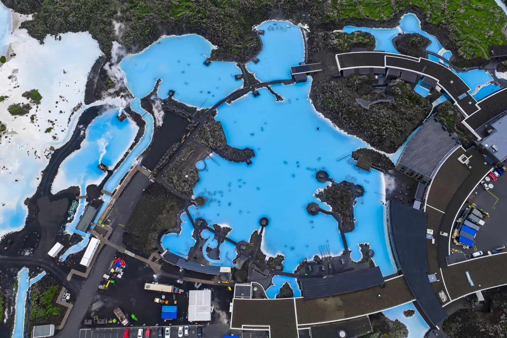 Secret Lagoon and Blue Lagoon compared