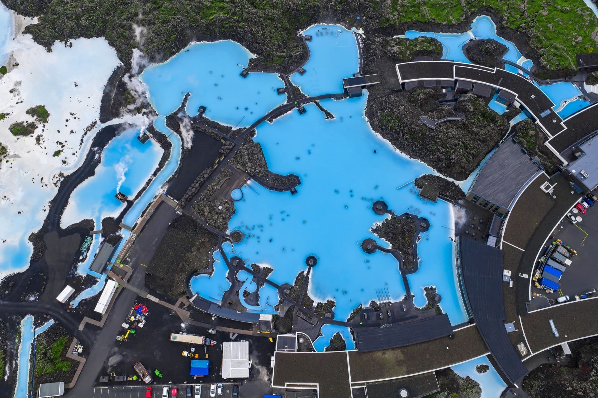 Secret Lagoon and Blue Lagoon compared
