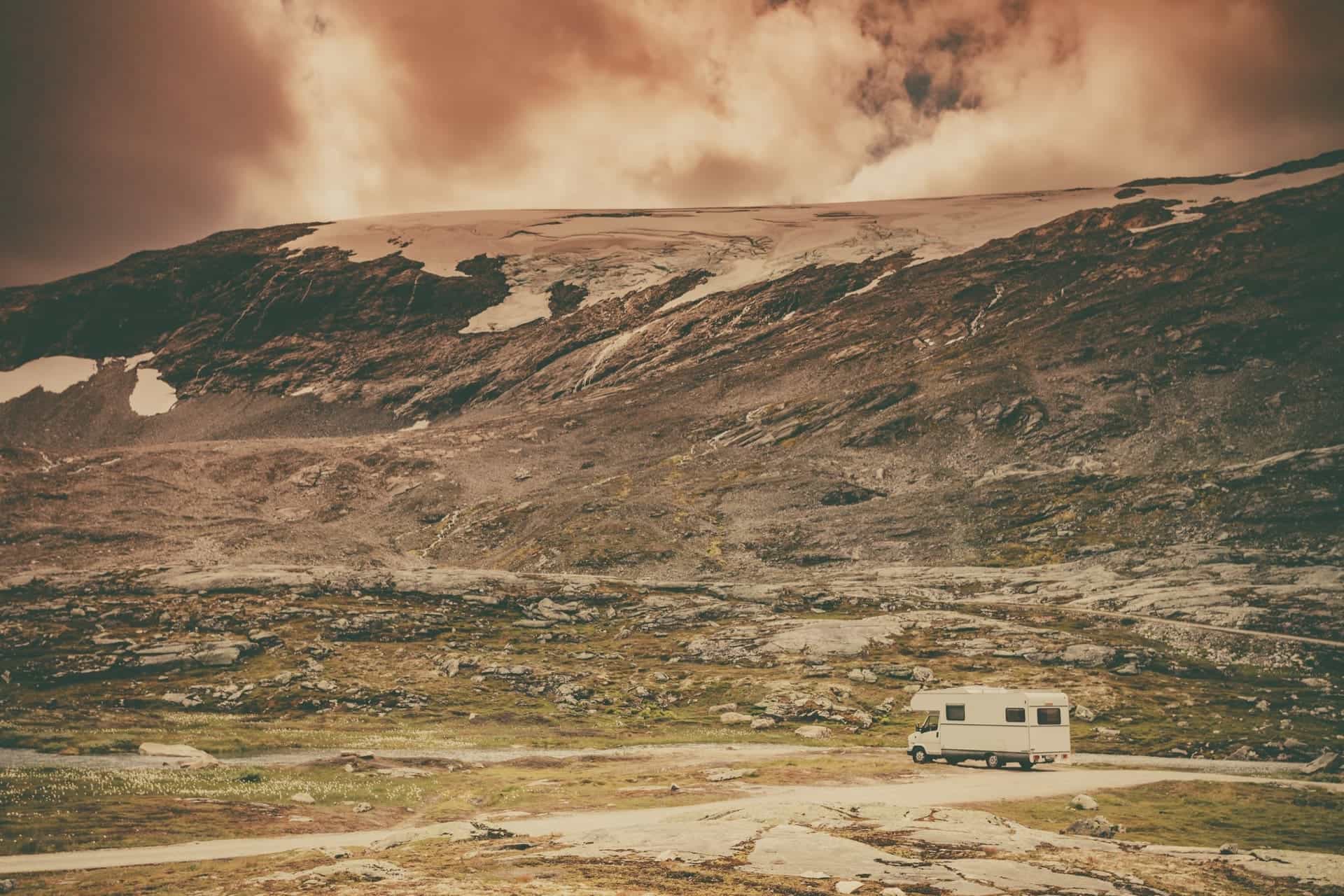 Private shore excursion with luxury SUV in Iceland
